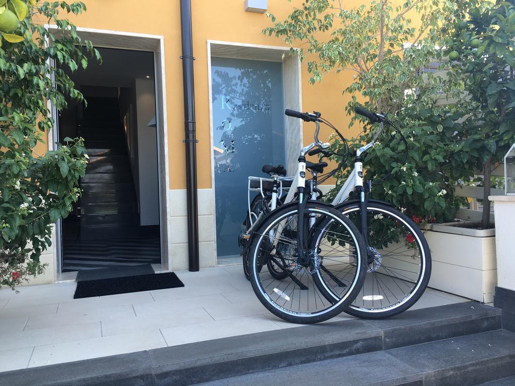Bed and Breakfast Residenza Roma Тропея Экстерьер фото